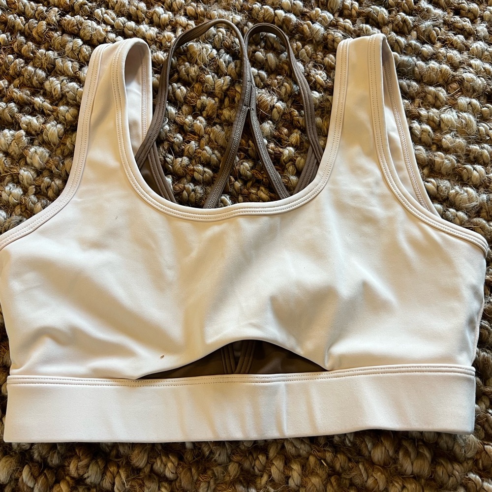 Elegant Cream Sports Bra